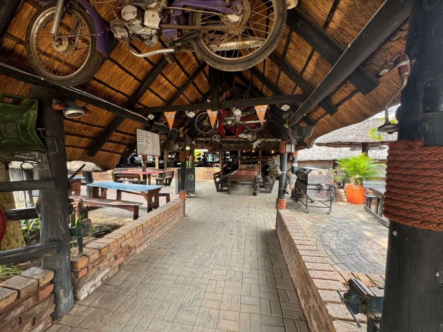 Commercial Property for Sale in Hartbeespoort Rural North West